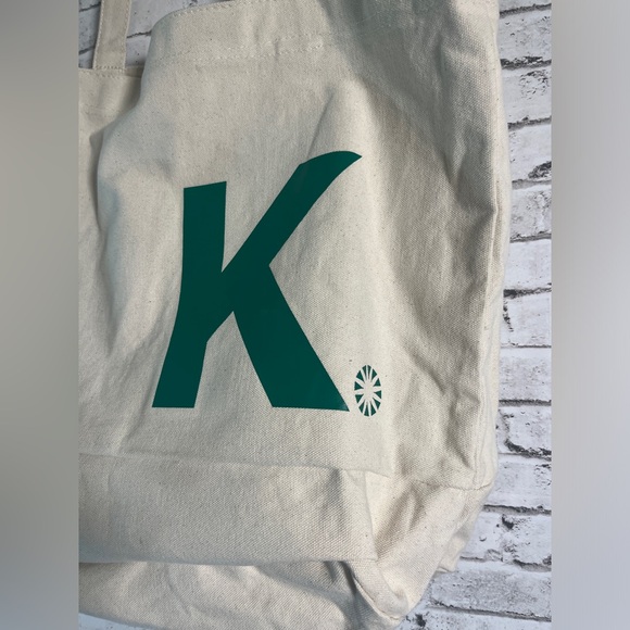 Ceres Life Tote with Green “K” NWOT - Picture 2 of 5
